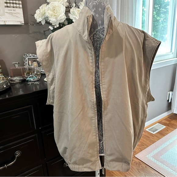 ProQuip Windshield Weatherwear Golf Vest Men’s Medium - Picture 3 of 16